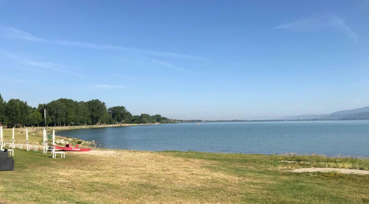 I See Lake กัสติลโยเน เดล ลาโก ภายนอก รูปภาพ